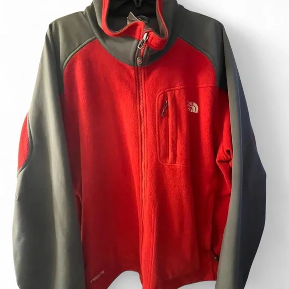 The North Face Men's Bold Red and Charcoal Jacket - Picture 3 of 8